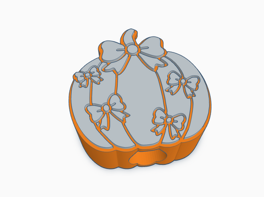 Pumpkin w bow straw topper