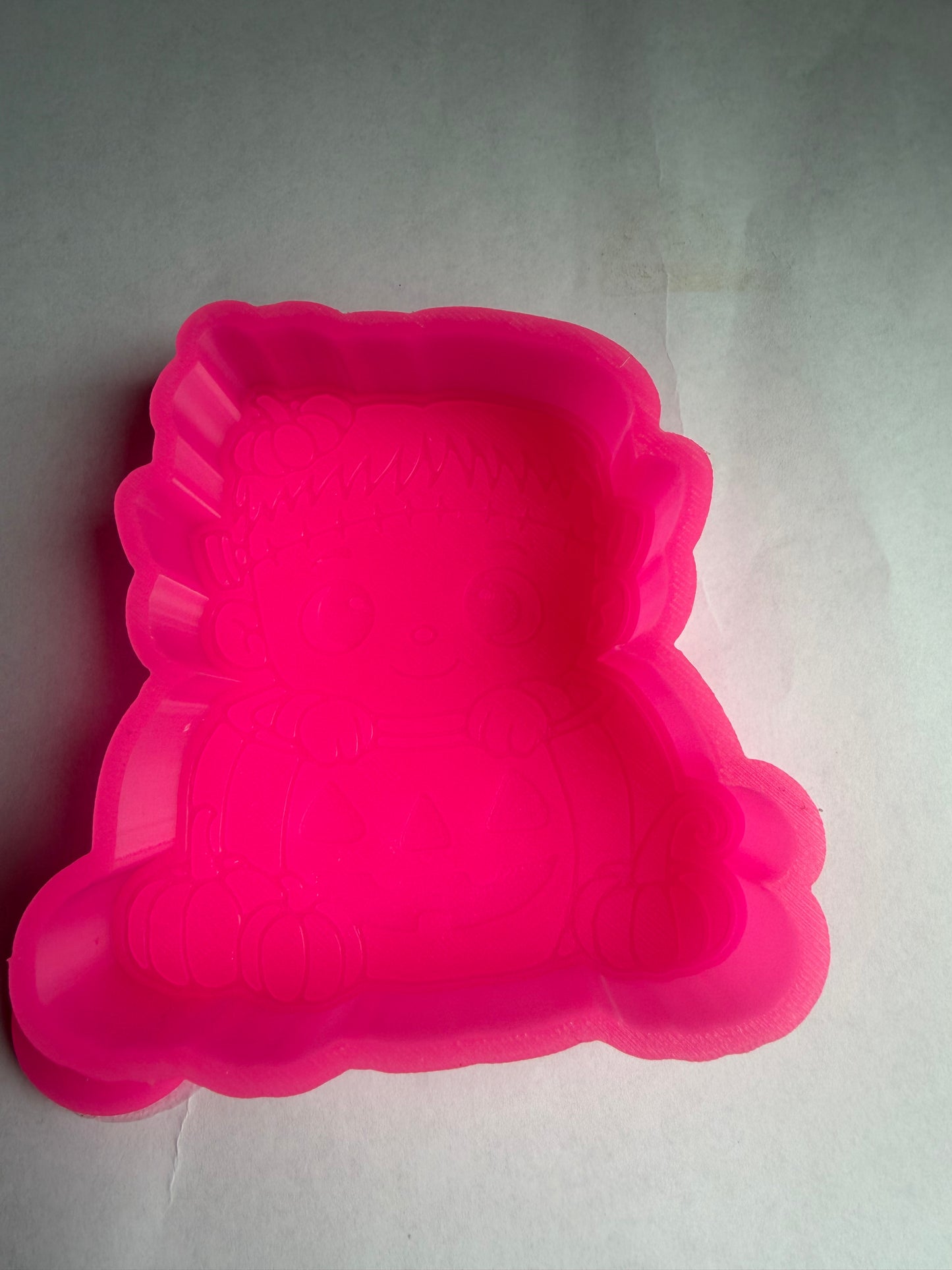 Whole lot 16 molds